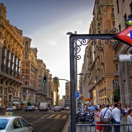M&F 7 Rooms/7 Bathrooms Over Gran Via Madrid Exterior foto