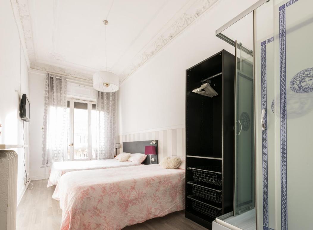 M&F 7 Rooms/7 Bathrooms Over Gran Via Madrid Exterior foto