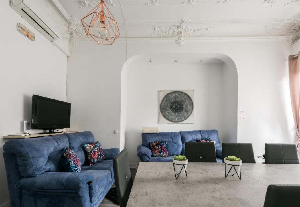 M&F 7 Rooms/7 Bathrooms Over Gran Via Madrid Exterior foto