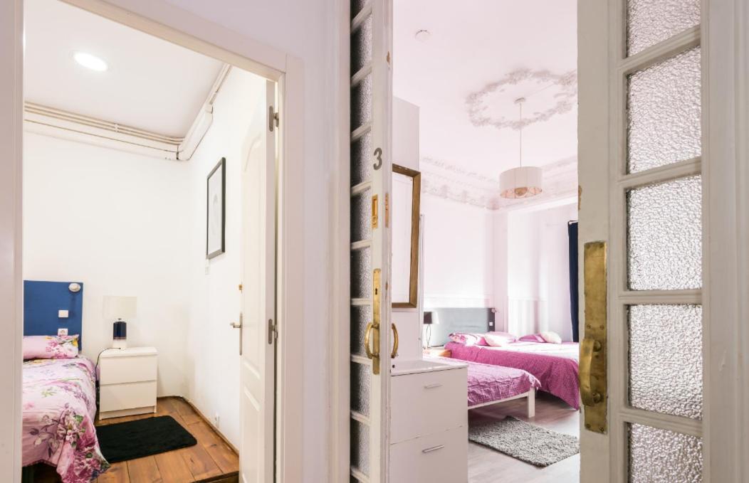 M&F 7 Rooms/7 Bathrooms Over Gran Via Madrid Exterior foto
