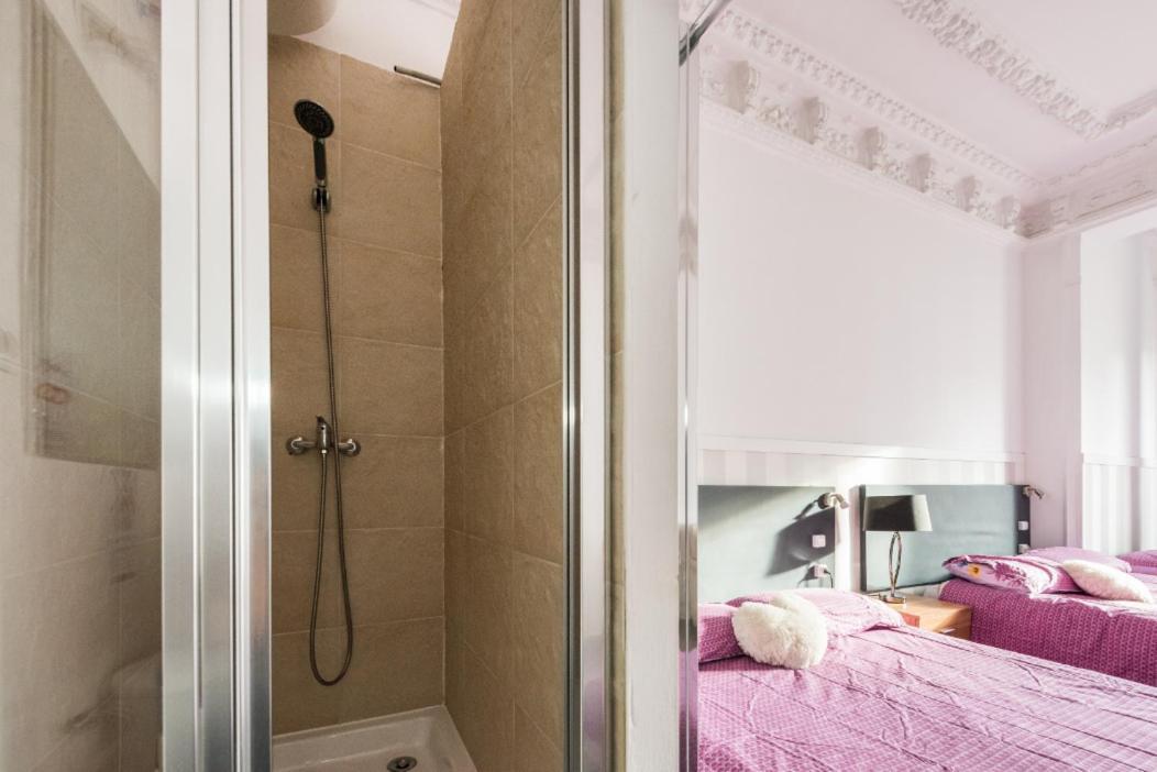 M&F 7 Rooms/7 Bathrooms Over Gran Via Madrid Exterior foto